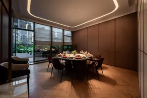 voco Chengdu Chunxi Road by IHG - Image 5
