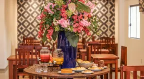 INACIO'S PLAZA HOTEL - Image 4
