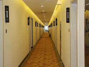 GreenTree Alliance Yangzhou Baoying Town Huaijiang Avenue Taishan East Road Branch - Image 4