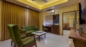 Hotel Pratham - Image 4