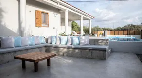 Avli Guest House - Image 2