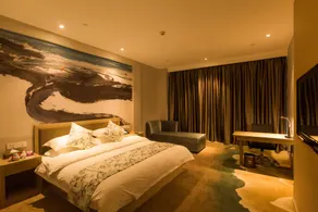 Enjoy Seasons Hotel - Image 2