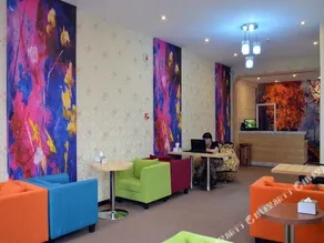 Yueji Theme Hotel - Image 5