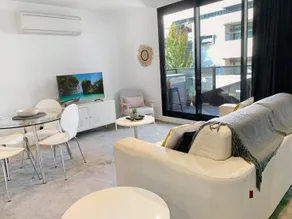 BRUNSWICK escape - Free wine, Wifi, Netflix, Soap - Image 4