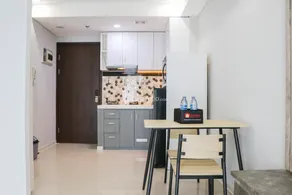 Spacious and Homey Studio at Daan Mogot City Apartment By Travelio - Image 5