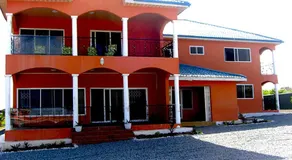 Jamaica Inn Guest House - Image 4