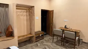 Hideaway At Kanha - Image 3