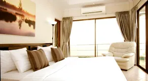 Avoca Pool Villas - Image 2