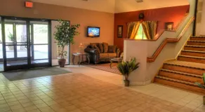 Smoky Mountain Inn & Suites - Image 5
