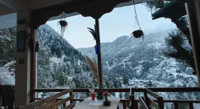 MOZO Inn&Cafe Jibhi - Image 5