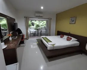 Phakawan Hotel - Image 2