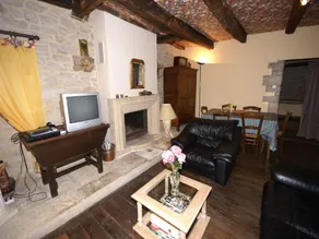 Rustic Holiday Home in Saint-Geniez-d'Olt with a Garden - Image 2