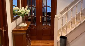 Duplex 122m2, 4 dormitorios, 2 baños completos, Wifi 1GB - Image 2