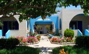 Apolloneia Apartments - Image 3