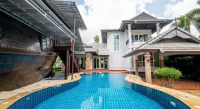 Villa Nautica Pattaya - 4 BR Luxury Pool Villa With Unique Yacht-house - Image 3