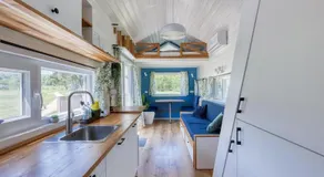 Blauwe Tiny House 6 persoons - Image 2