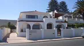 Nautilus Guest House - Image 4