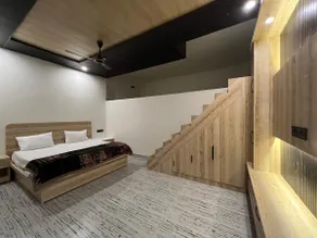 Apna Adda Homestay-3BR Mountain View by Homeyhuts - Image 2