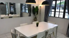Dahlia Homestay (Wi-Fi & Netflix) - Image 3