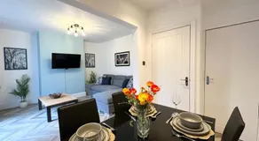 Halton House Runcorn By Smart Corporate Stays - Image 3