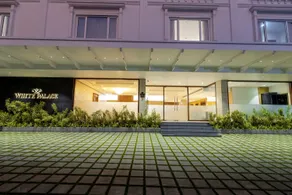 White Palace Hotel - Image 3