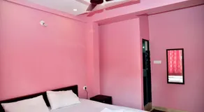 INDRAYANI GUEST HOUSE - Image 2