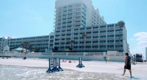 Appartement en copropriété avec piscine privée, jacuzzi et sauna | Vue rivière - Image 5