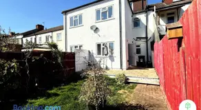 Ground Floor 1 Bedroom Apartment close to Woking train station - Image 4
