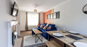 2 Bedroom House in Seaham - Driveway Parking - Image 3