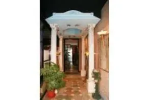 D'Elite Room & Breakfast - Image 3