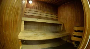 Liz suite - Image 5