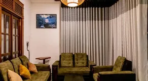 Mount Seven Holiday Inn - Image 4