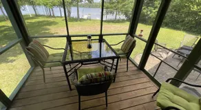 Luck Charlie Lodge home - Image 3