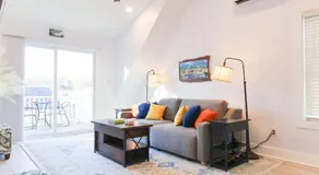 The Beltline Carriage Retreat in Midtown - Image 3