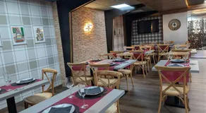 Hotel SPA GBC Avenida Pontevedra - Image 2