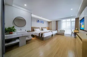 Xinxiang Blue Lake Business Hotel (Xinxiang Vocational and Technical College Branch) - Image 2