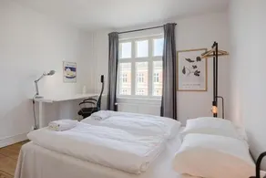 Stunning 6-Pax Apartment - Image 5