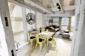 COZY SCHWABACH # frisch renoviertes Fachwerk # 100qm # Modern # Balkon # Netflix - Image 4