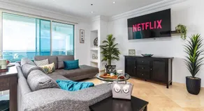 Apartment with Ocean View, Pools & Sauna - Las Olas - Image 2