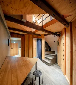 Contexted Boutique Villa - Image 3