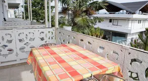Ronzi Apartments - Image 5