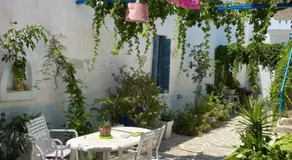 The Garden Rooms & Apartments - Image 5
