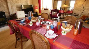 Le Clos De Quintaine Chambres d'Hôtes - Image 5