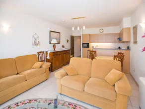 Partial Sea View Apartment - Image 4