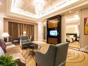 Zhaofeng International Hotel - Image 3