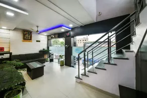 OYO 37287 Hotel Ajanta - Image 2