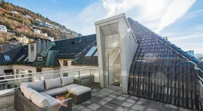 Kong Oscars Apartments - Image 4