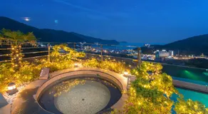 Friemily Pool Villa & Hotel - Image 2