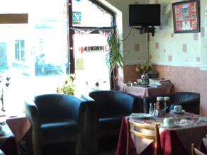 Jollies Hotel - Image 5