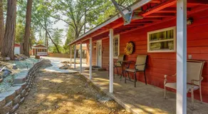 Acorn Cabin - Charming Place, Your getaway to Yosemite, Bass Lake - Image 5